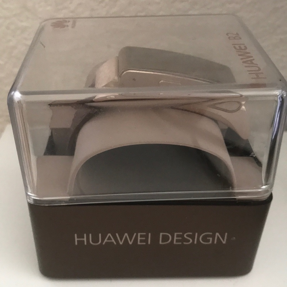 BRAND NEW HUAWEI B2 Bluetooth watch for IPhone